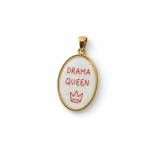 CHARM DRAMA QUEEN