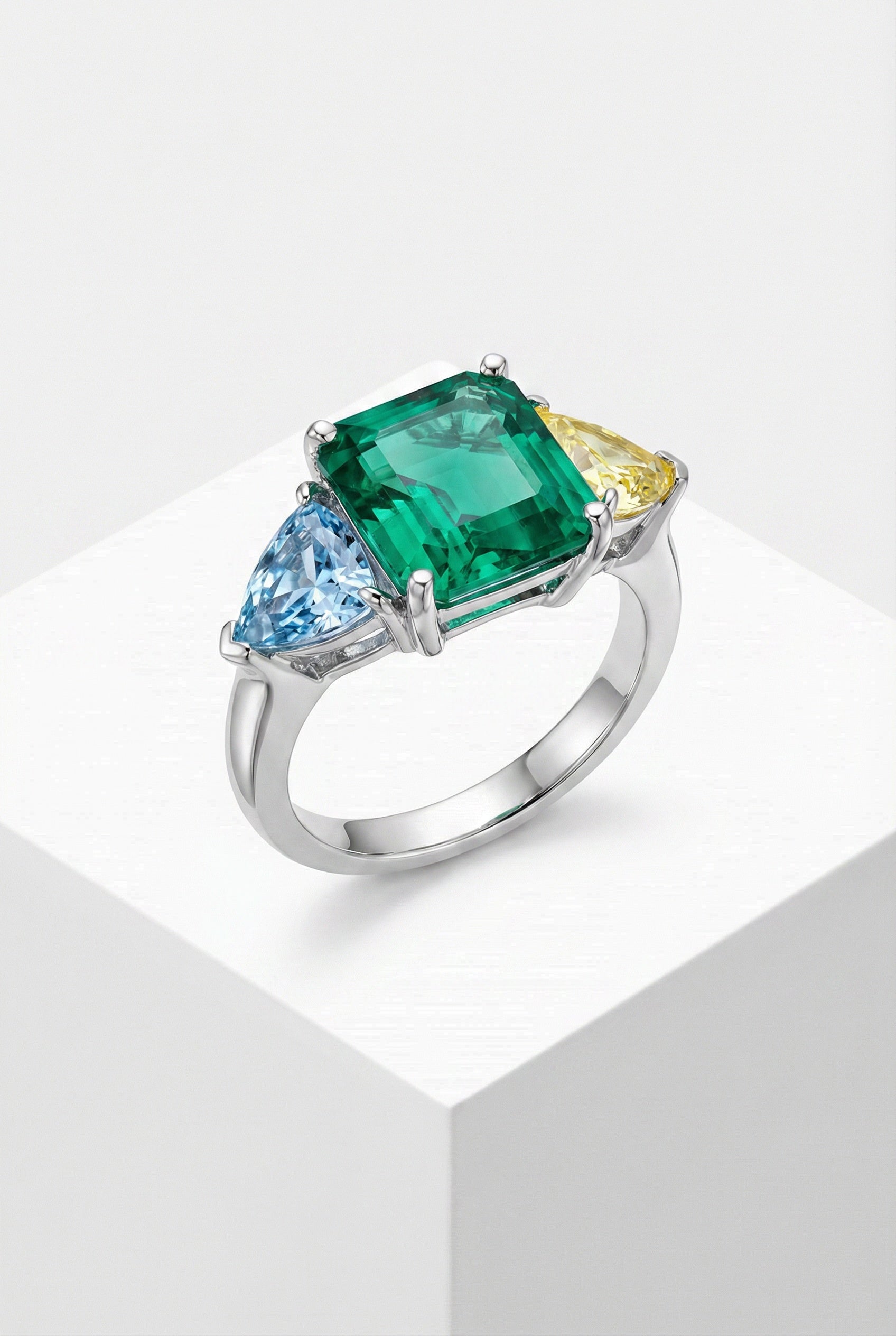 ANELLO LUCREZIA