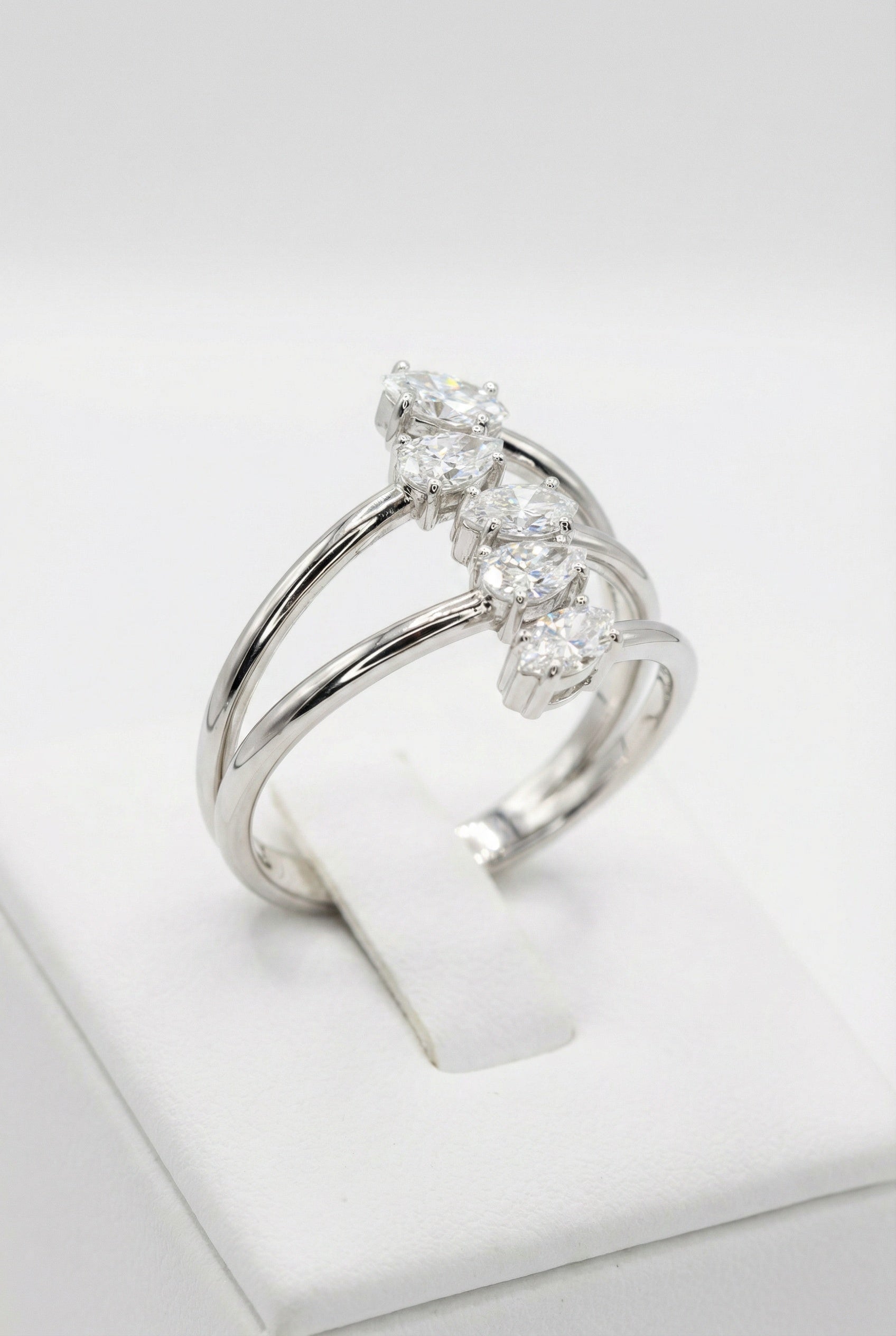 ANELLO ROSE